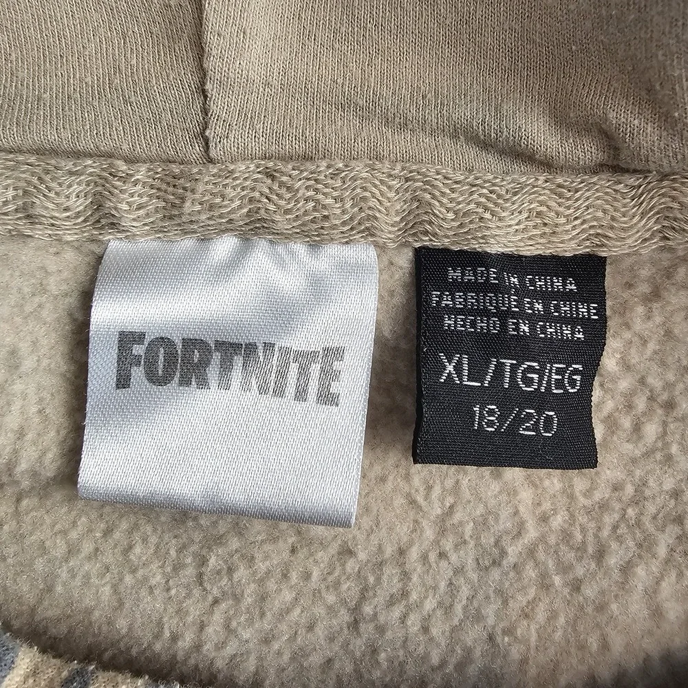 Fortnite Mad Engine‎ Hoodie Long Sleeve T-Shirt (Lot Of 2) YOUTH Kids 18-20 Boys